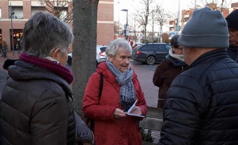 Ingrid Gries bei einer ihrer beliebten Stadtführungen